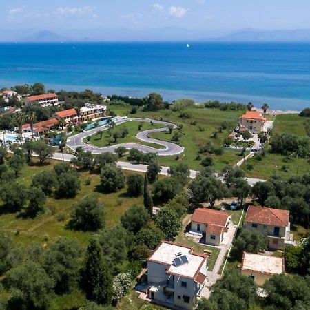 Olive Terra Holiday Aparments เลฟคิมมี ภายนอก รูปภาพ